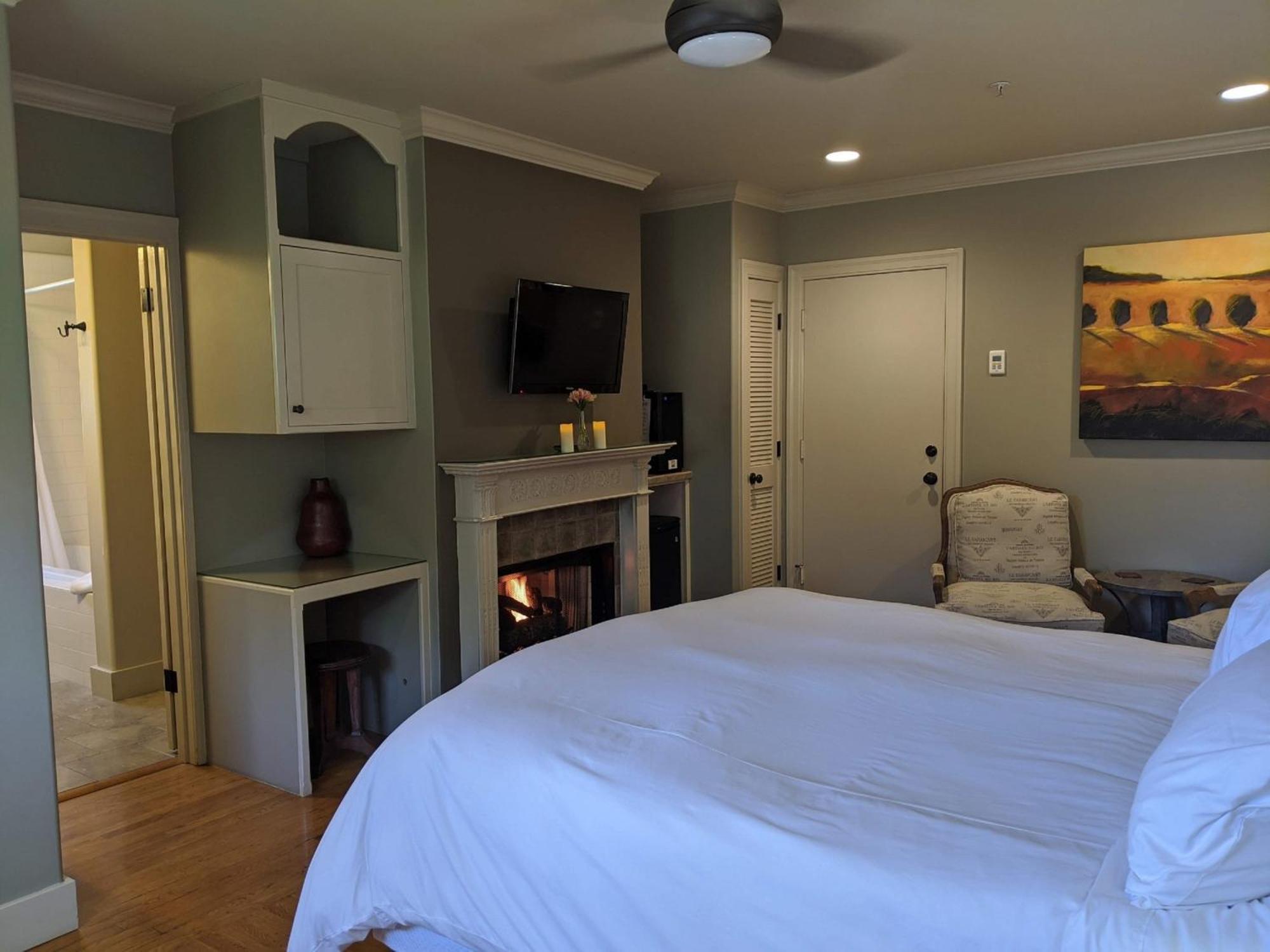 Inn On Randolph Napa Room photo