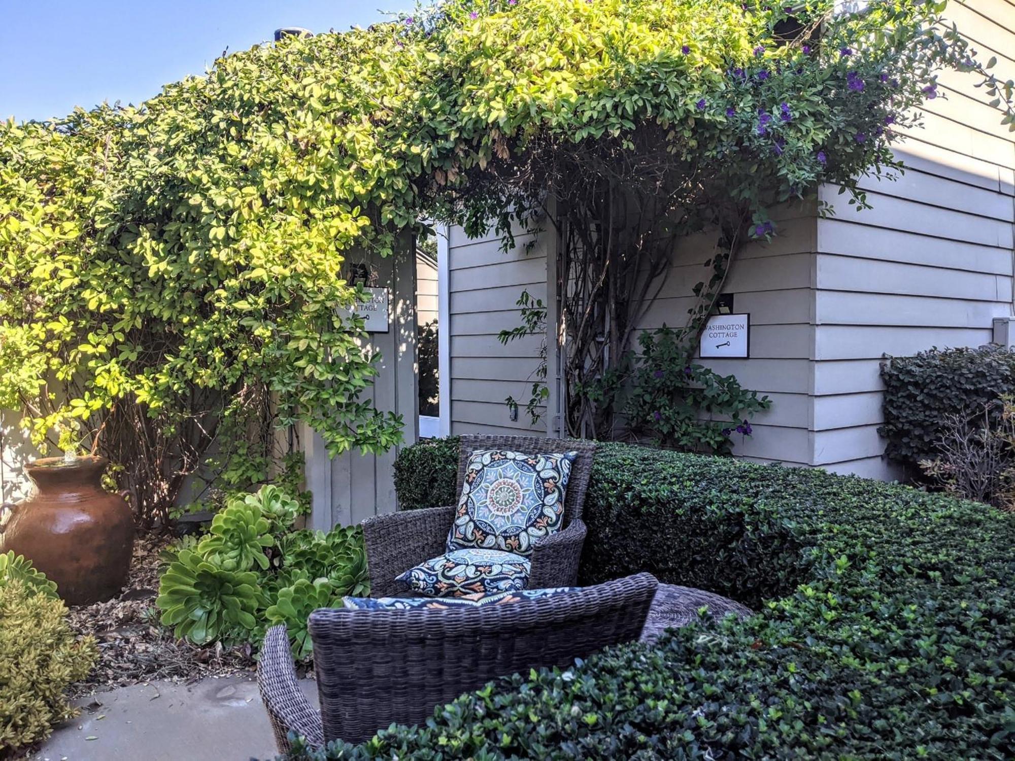 Inn On Randolph Napa Room photo